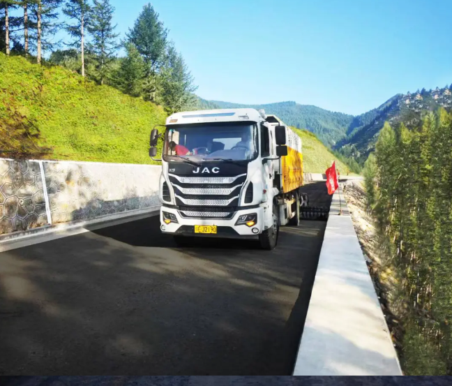 建設(shè)?邁進‖奮楫揚帆 賡續(xù)前行